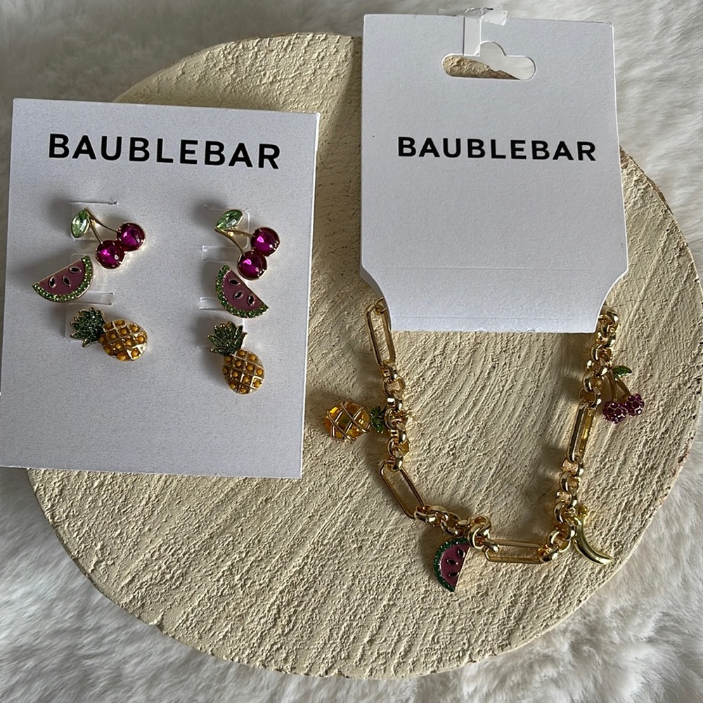NWT Baublebar summer-themed earring and bracelet set
